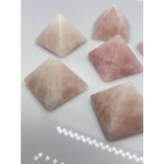 Розовый кварц пирамиды минералы